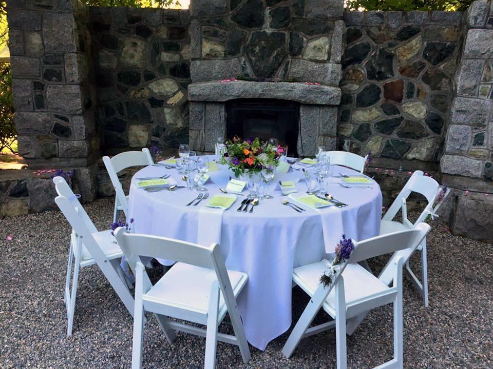 English Inn Esquimalt Экстерьер фото